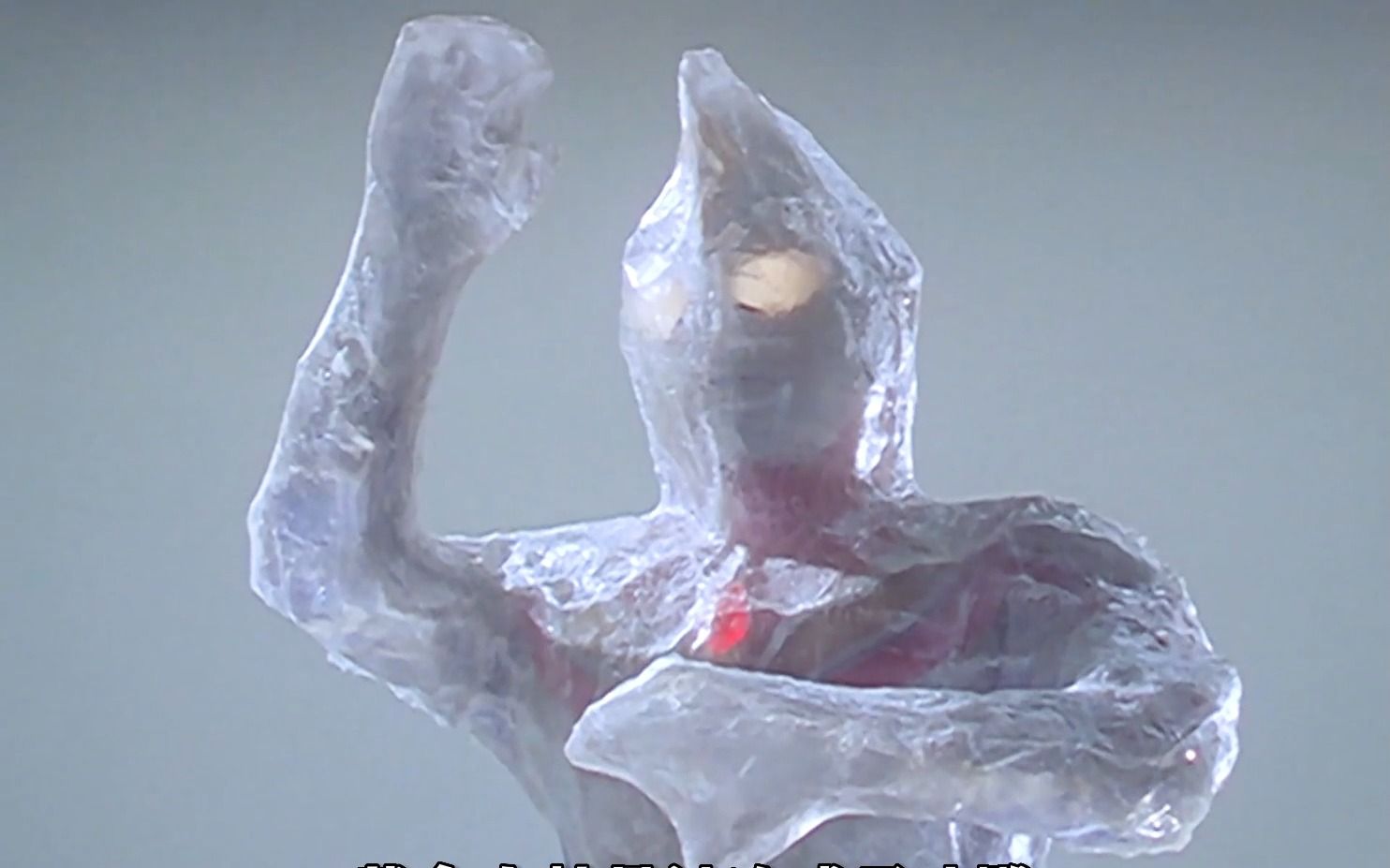 戴拿奥特曼被冻成冰雕,南极冰川升高6000度即将融化!