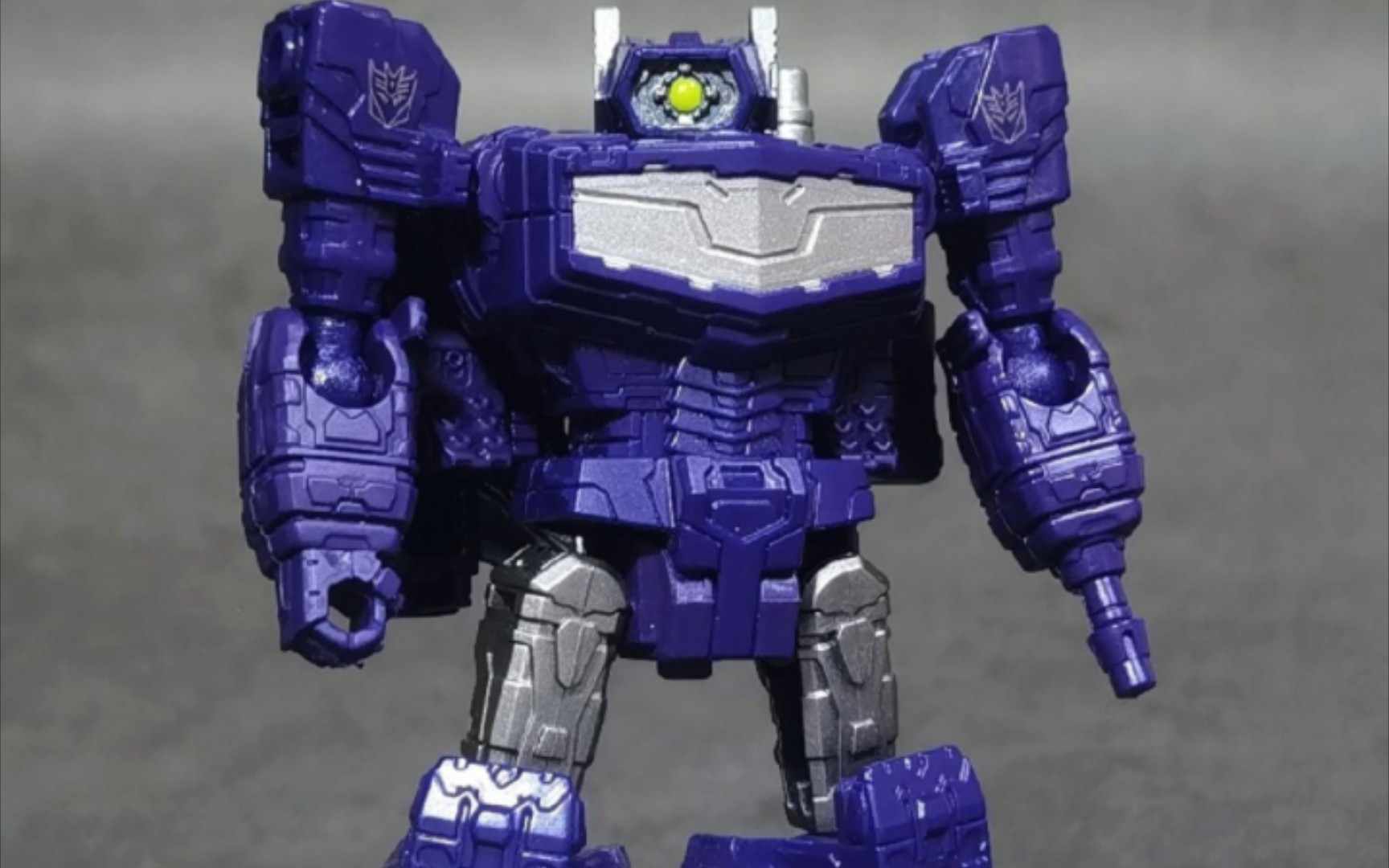 孩之宝变形金刚遗产传世核心级震荡波开箱测评分享