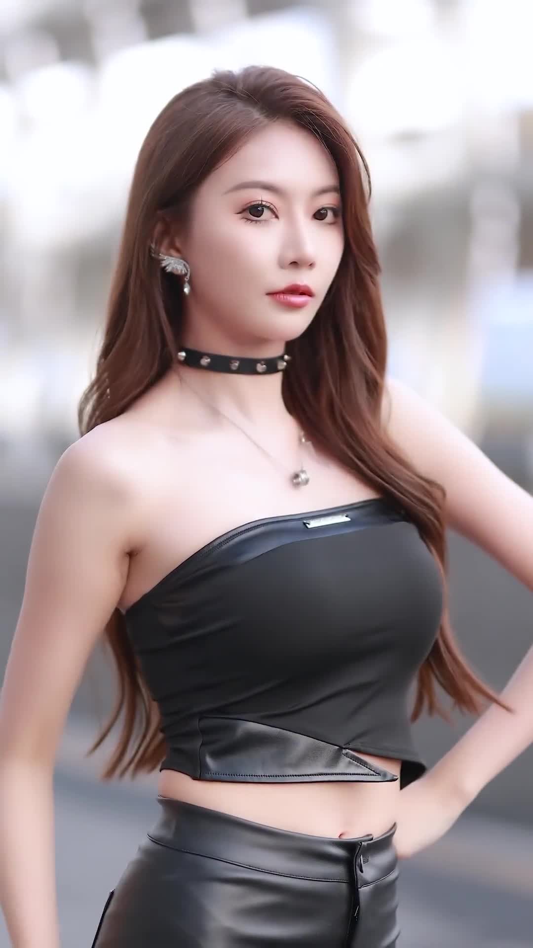 很哇塞的小姐姐 #好看的小姐姐 #高颜值美女 十七太好看了吧#车模