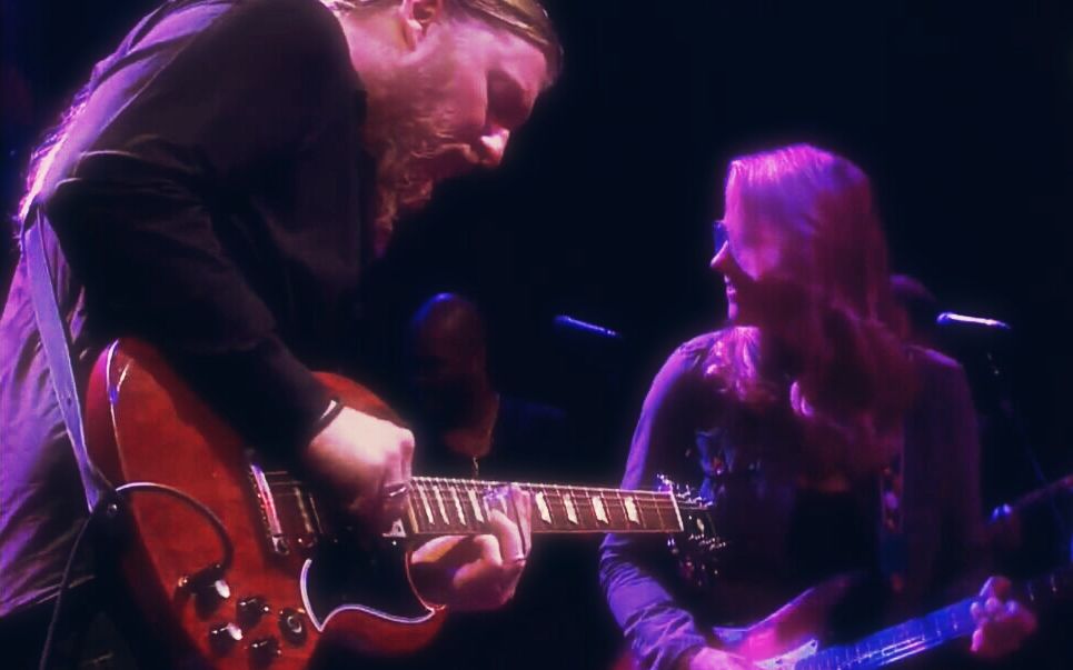 [图]【布鲁斯摇滚/滑棒吉他】Tedeschi Trucks Band - 2015 LIVE_超清