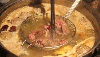 【飞碟一分钟】肉汤上的浮沫，可以吃掉吗？