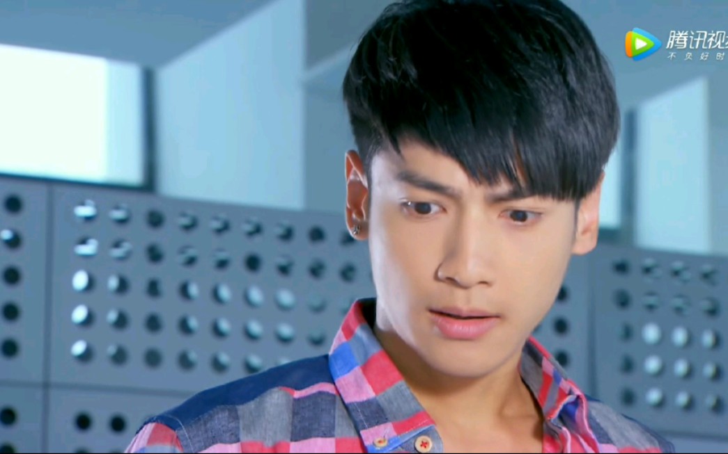 [夏日心跳]罗云熙小神学长cut30-33,马上就要剪完啦,还有点舍不得