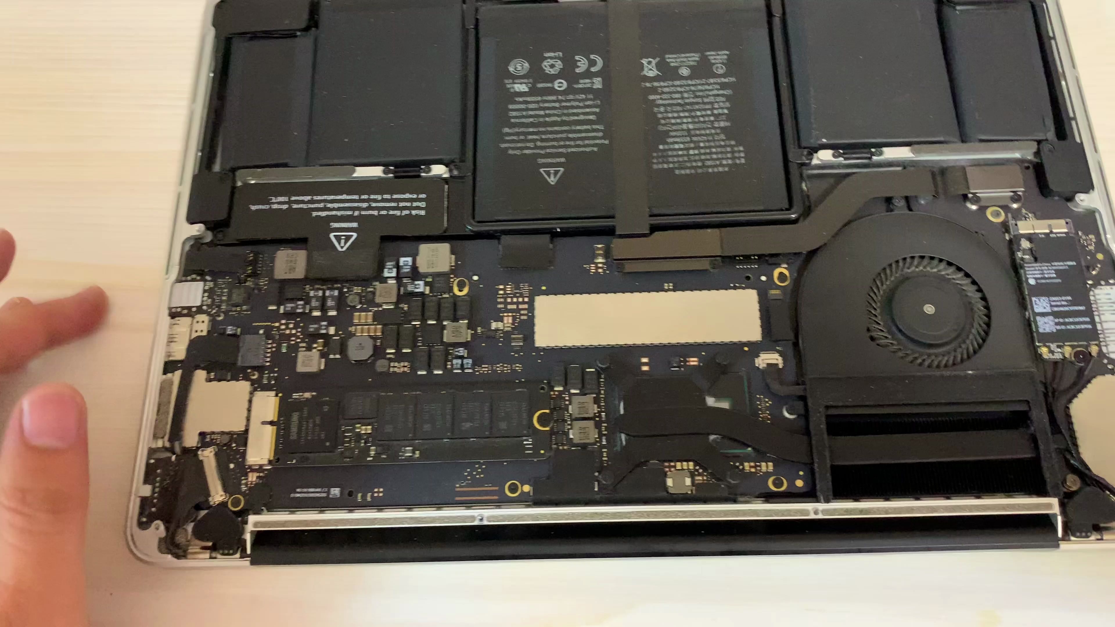 2015款13寸macbook pro更换硬盘,圆圆圆