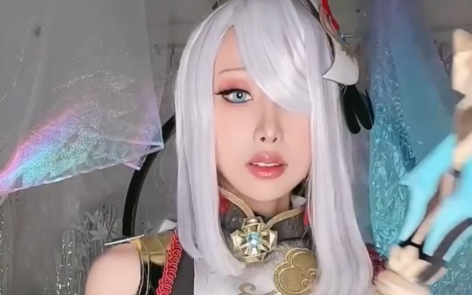 雨波cos申鹤:夫君真行