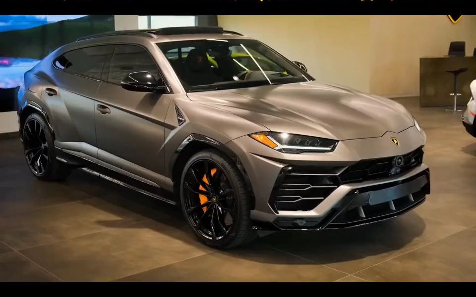 650马力 v8 4.0t 地表最强suv 蛮牛urus#汽车素材