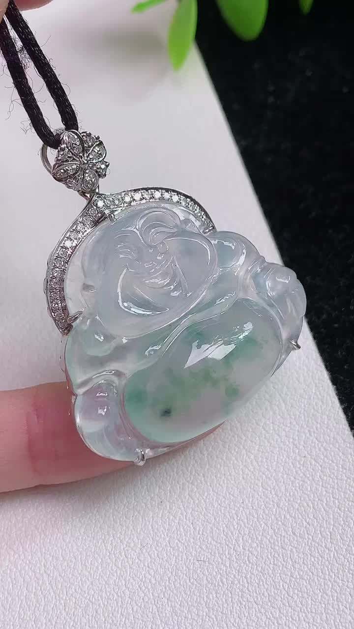 冰种飘花佛公吊坠