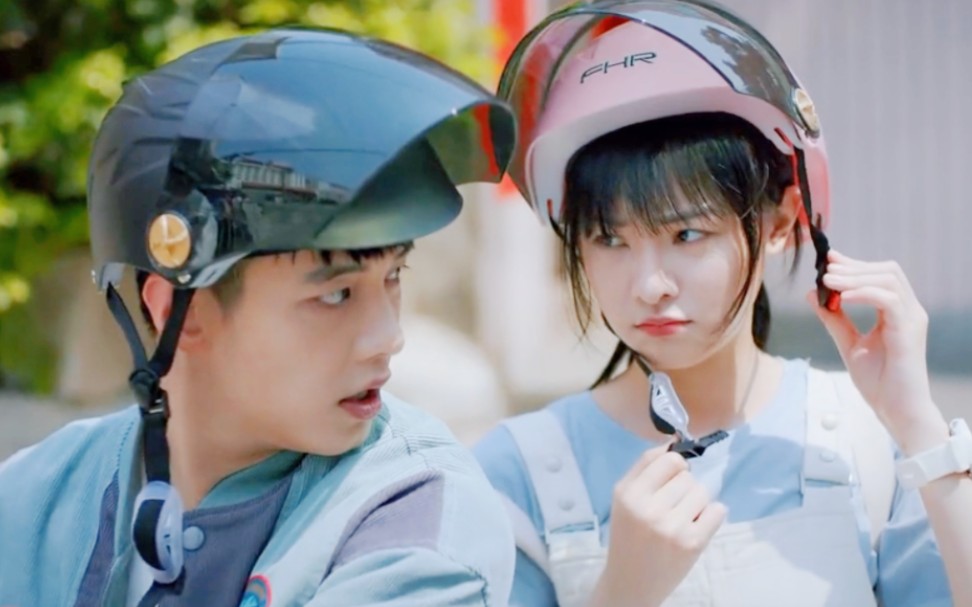 磕死我了!双向暗恋青梅竹马甜疯了,对视偷笑青涩又暧昧!!