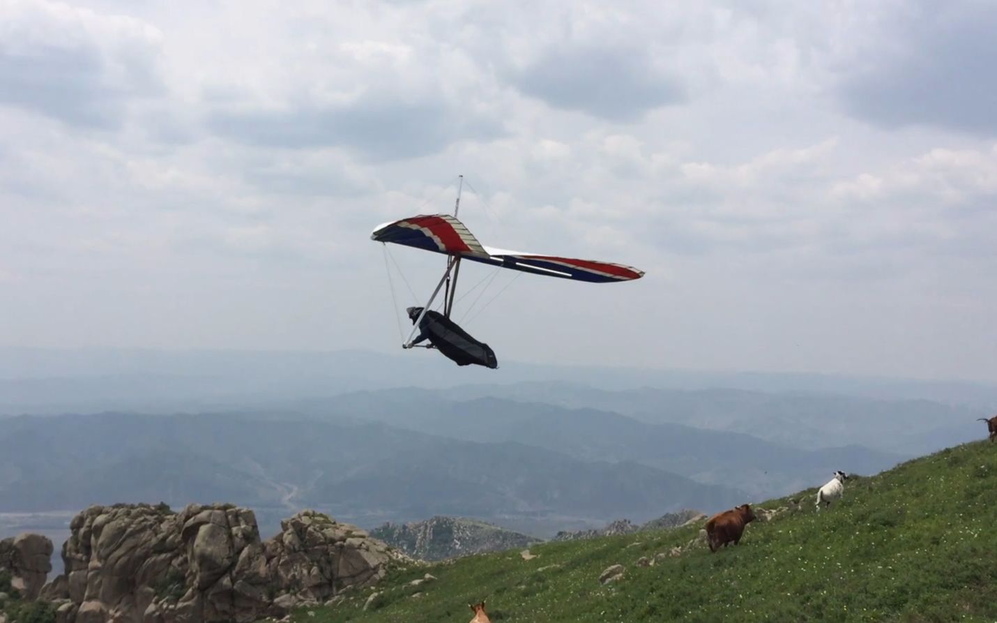 2016年6月25-26周末我在飞三角翼爽飞_哔哩哔哩 (゜-゜)つロ 干杯