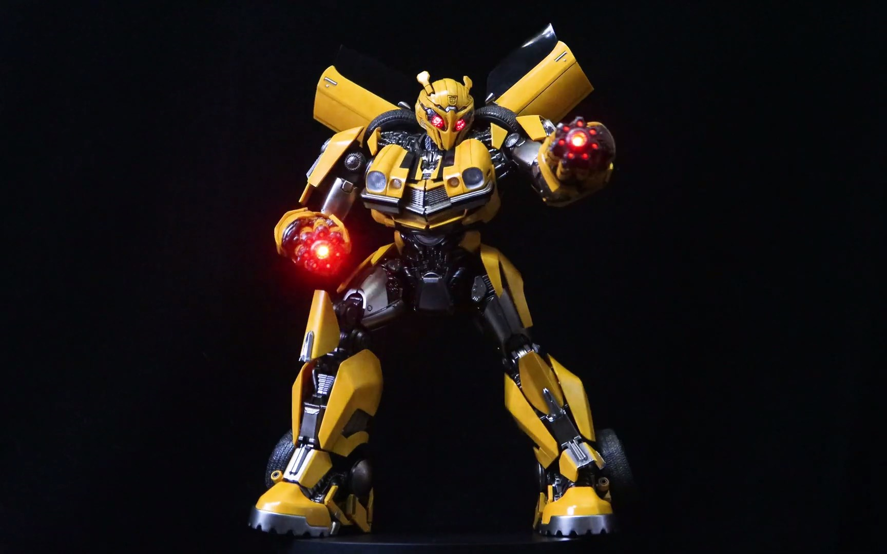 threezero   变形金刚:超能勇士崛起>> dlx系列 大黄蜂 bumblebee