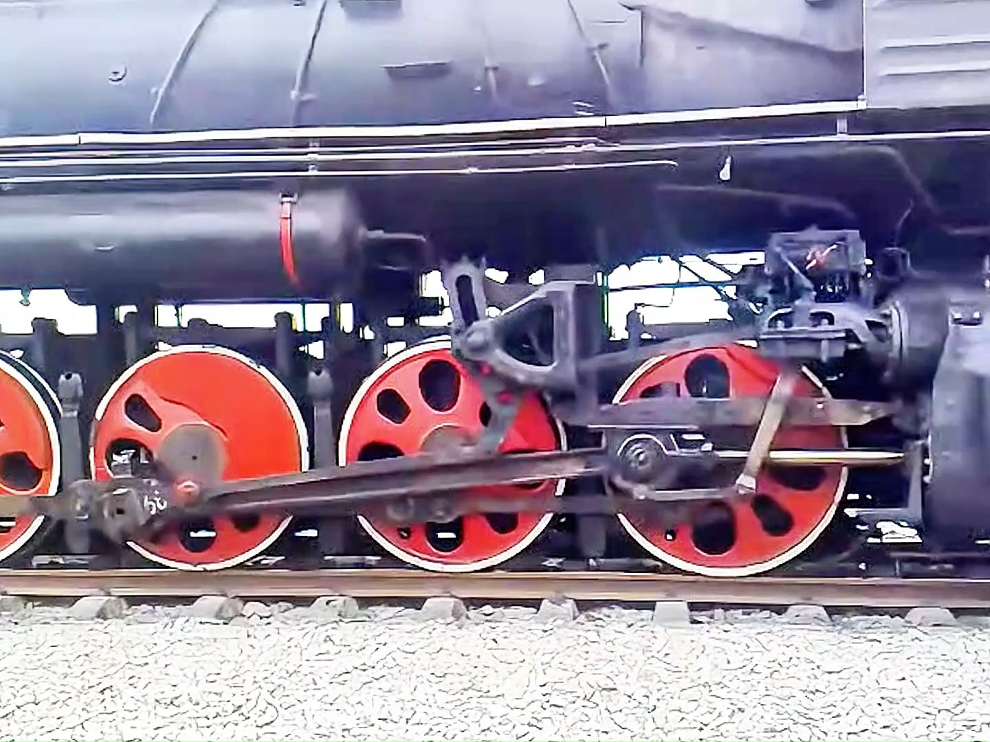 前进2型煤气蒸汽机车图片
