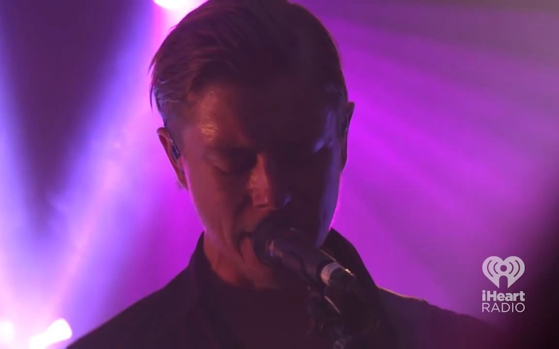 [图]Interpol - My Desire (Live iHeartRadio)