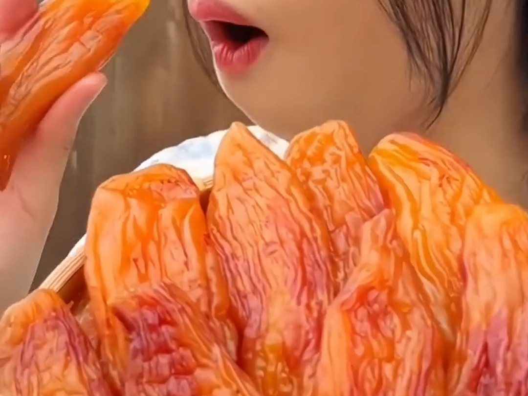 这个小巧可爱的紫薯仔!软糯香甜,非常有嚼劲,真的太香了