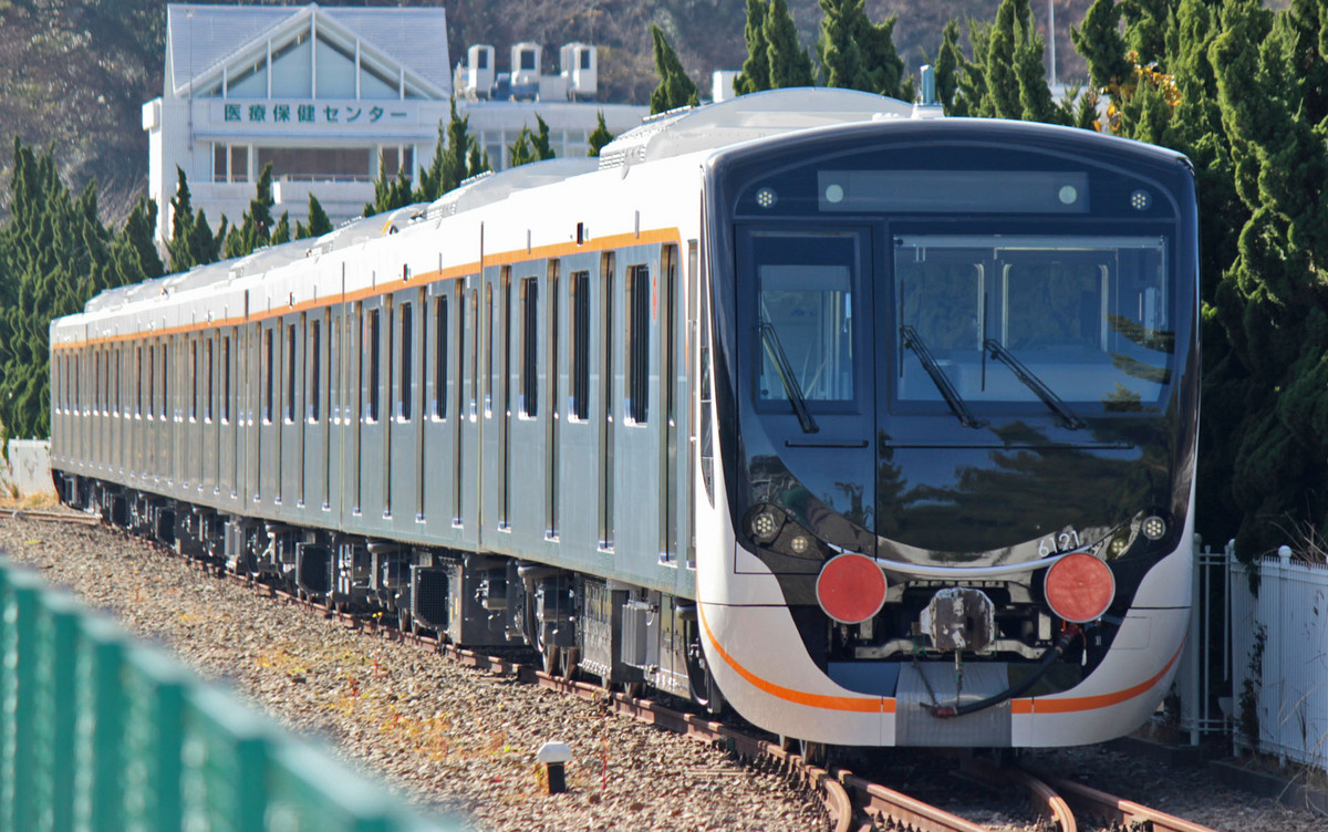 日本铁道速报东急大井町线新型车辆6020系停车场搬入工作
