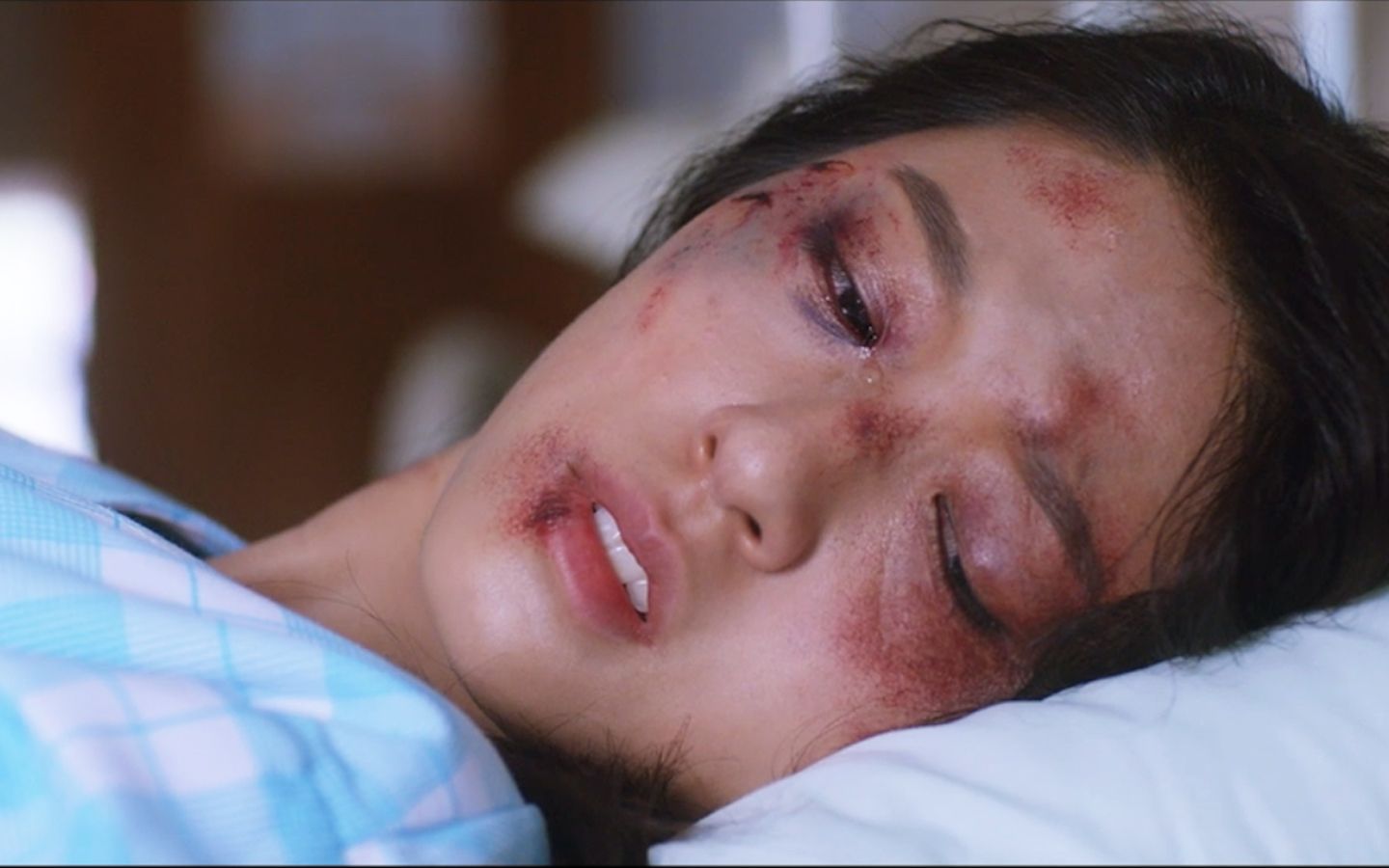 影视:妻子被丈夫家暴,不想她有个黑社会的大哥