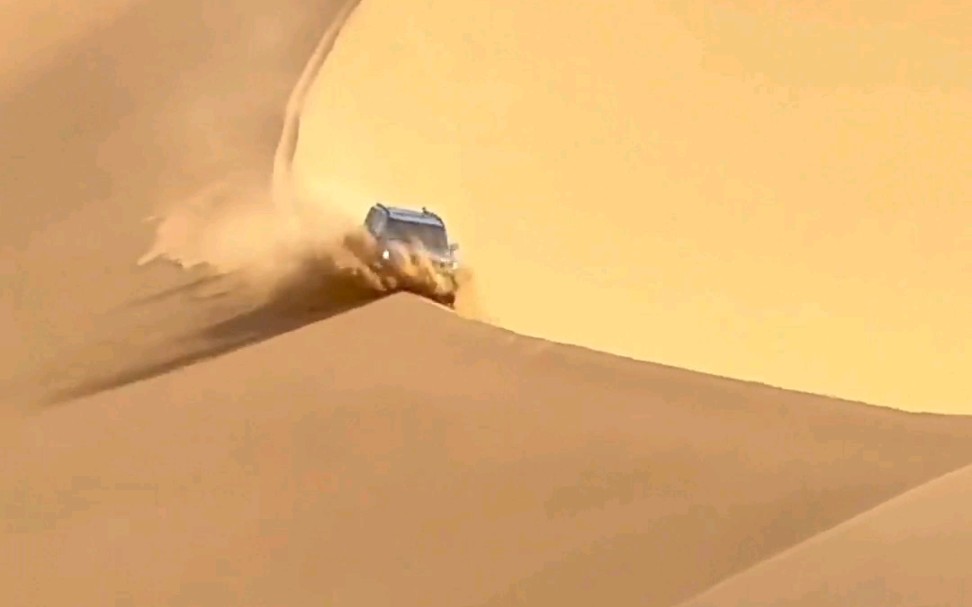 沙漠越野骑刀锋图片