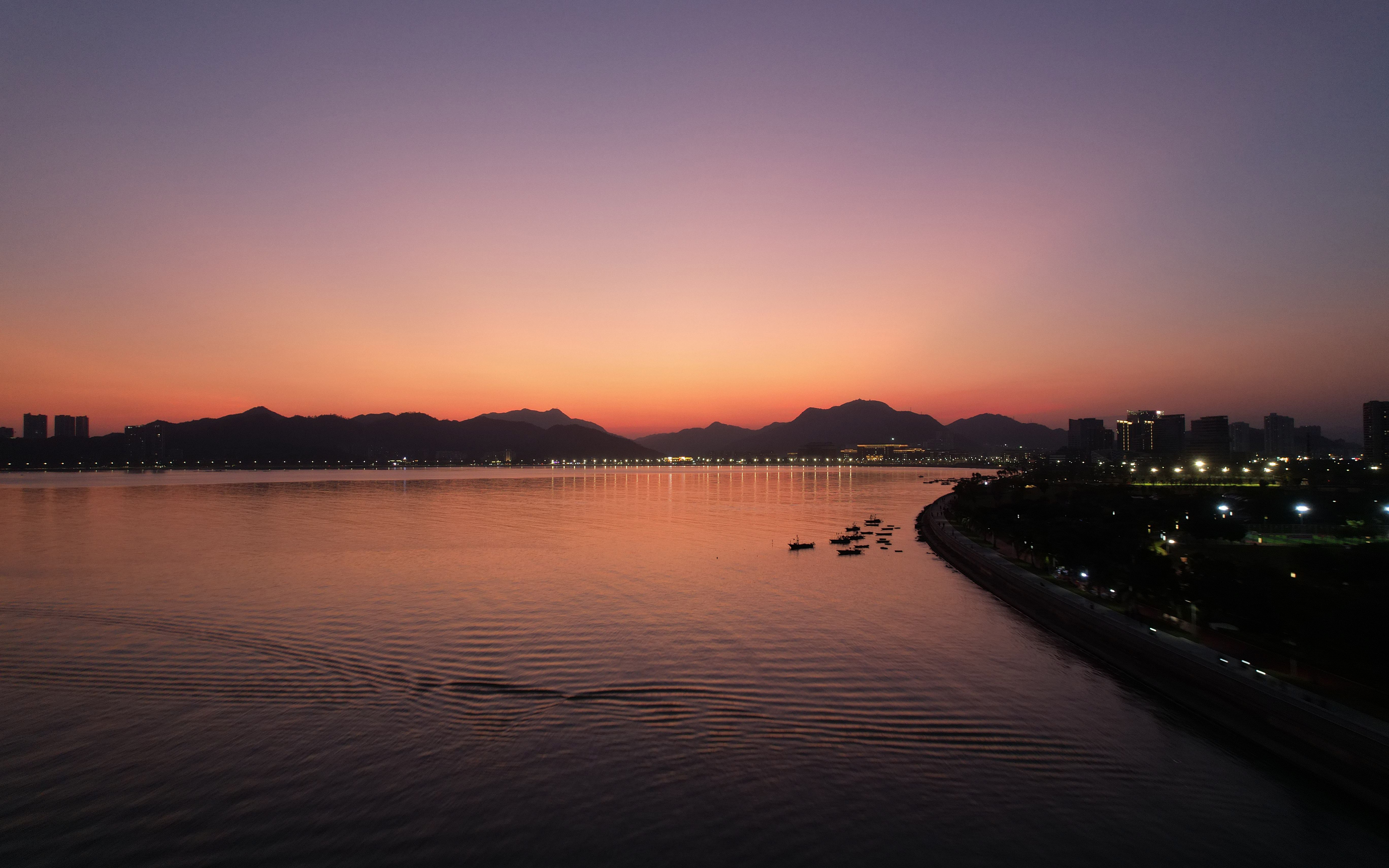 中山大学珠海校区傍晚