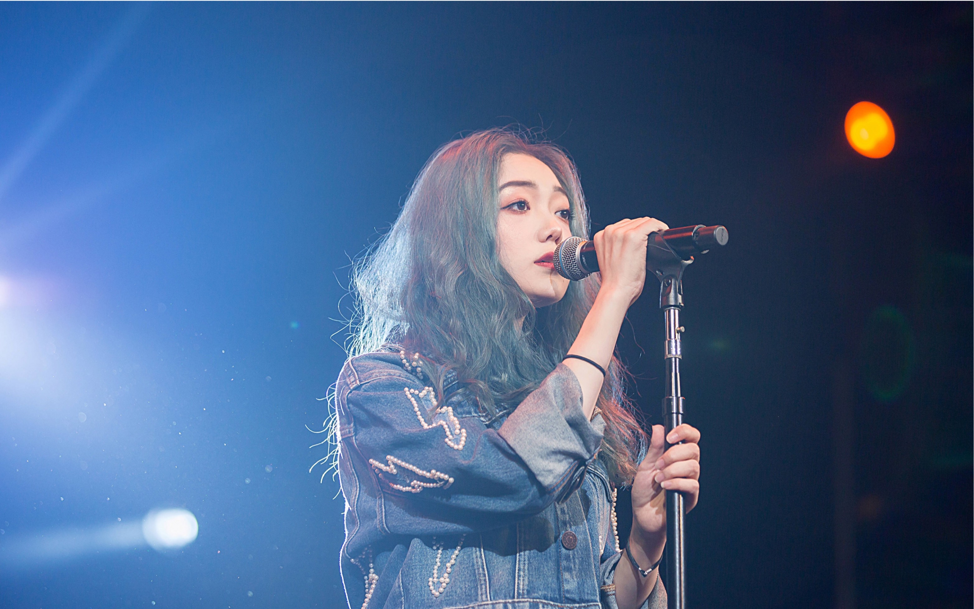 希林娜依喜欢你好听希林娜依符合我所有喜欢的点爱了