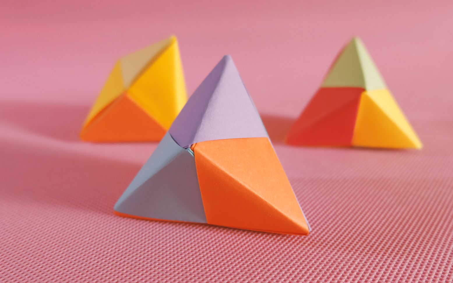 手工折纸diy这个立体三角也太像粽子了吧折法超简单