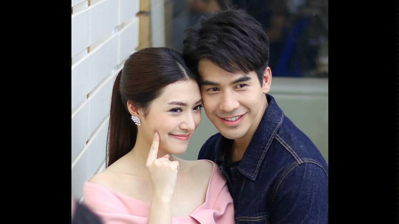 [图]Top Sweet Photos of pope thanawat and mew nittha in thai drama