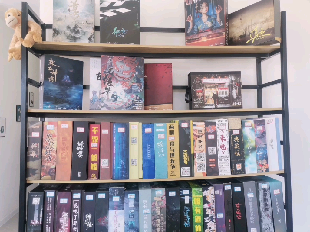 不开直播的时候都在干嘛?当然是研究各种桌游跟剧本杀啦!