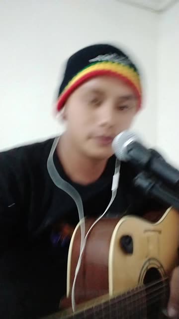 天气热,cover一首:《晴朗》许巍