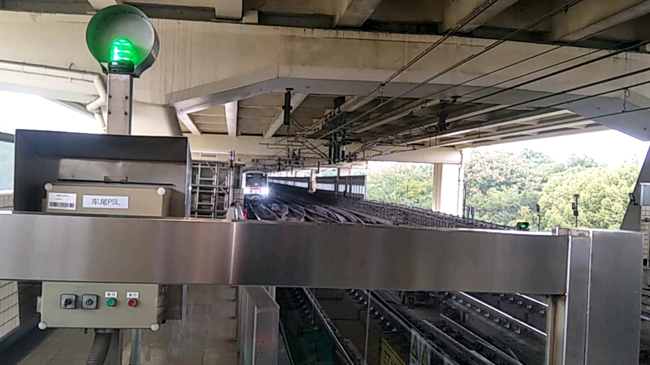 【上海地铁】伪八128号列车进入通河新村站