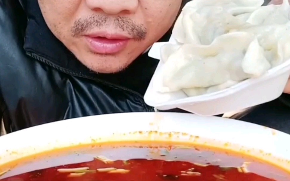 孙校长吃窜稀汤配饺子