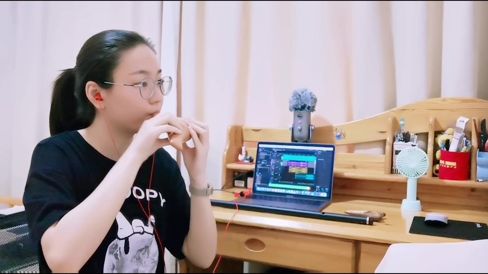 【陶笛&箫&竖笛】aki阿杰《牵丝戏》三种乐器大杂烩_哔哩哔哩_bilibil