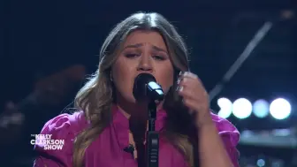 Download Video: 【The Kelly Clarkson Show S3】Kellyoke 翻唱全集 (Week 7)（一次看个够系列~）