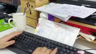 小出纳厉害了！不会出纳发票填写，自制了出纳发票单据模板，再也不用加班了！