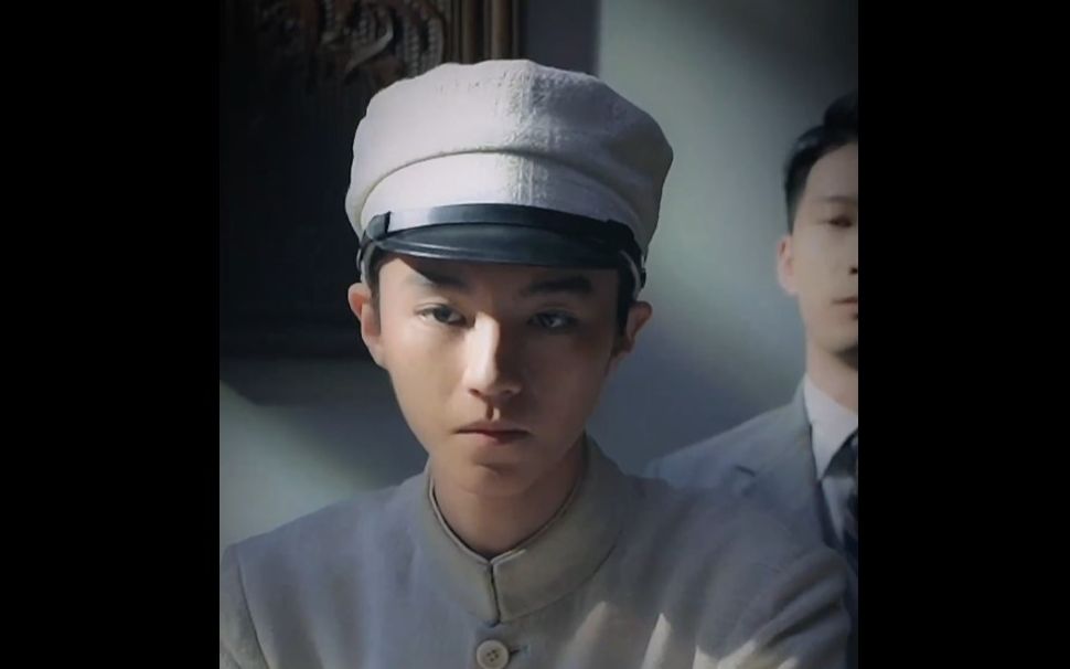 王俊凯一秒变脸一句开机瞬间进入角色1921全新幕后花絮