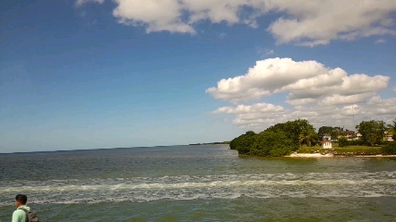 墨西哥湾美景及大型飞船云,拍于2023年11月7号前往palenque的大巴上