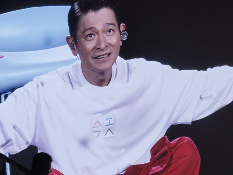 刘德华-谢谢你的爱(粤语) 大合唱