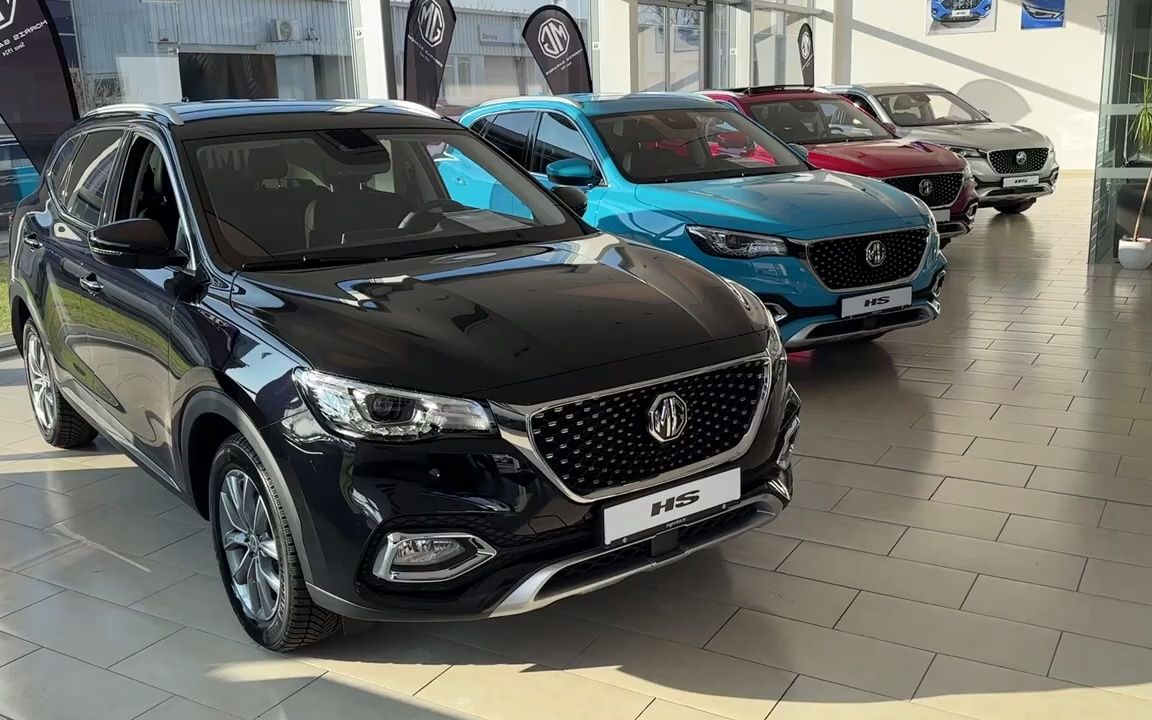 在欧洲卖的还不错,2023款名爵mg hs静态展示