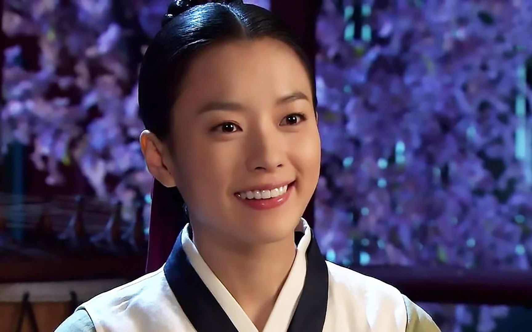 同伊在张玉贞房间找到了重要线索