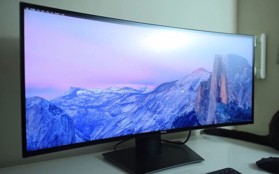 6000的34寸曲面显示器开箱