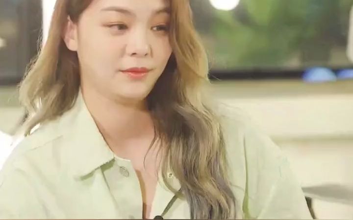 [图]-在云村看现场 刘宪华 ailee 神仙合作《rollinginthedeep》，享受音乐的样子太棒了