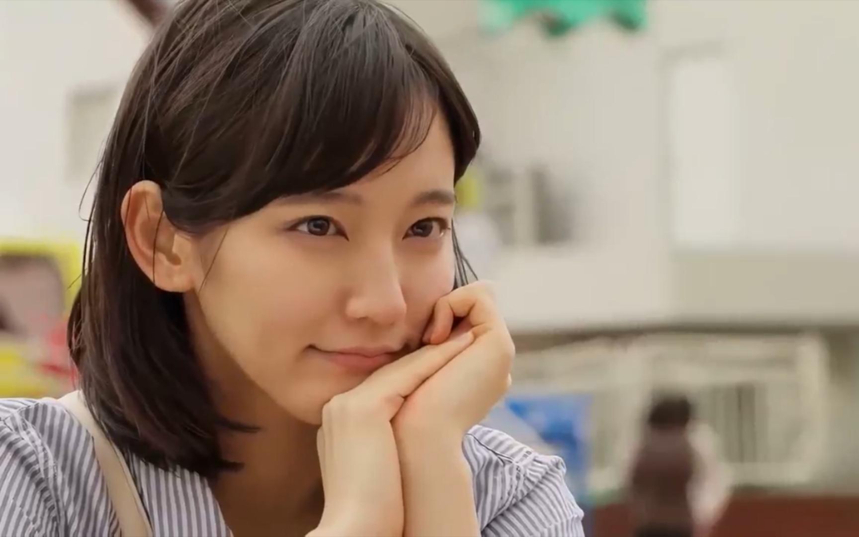 【吉冈里帆】酒窝美女,神似女星白百何和王珞丹