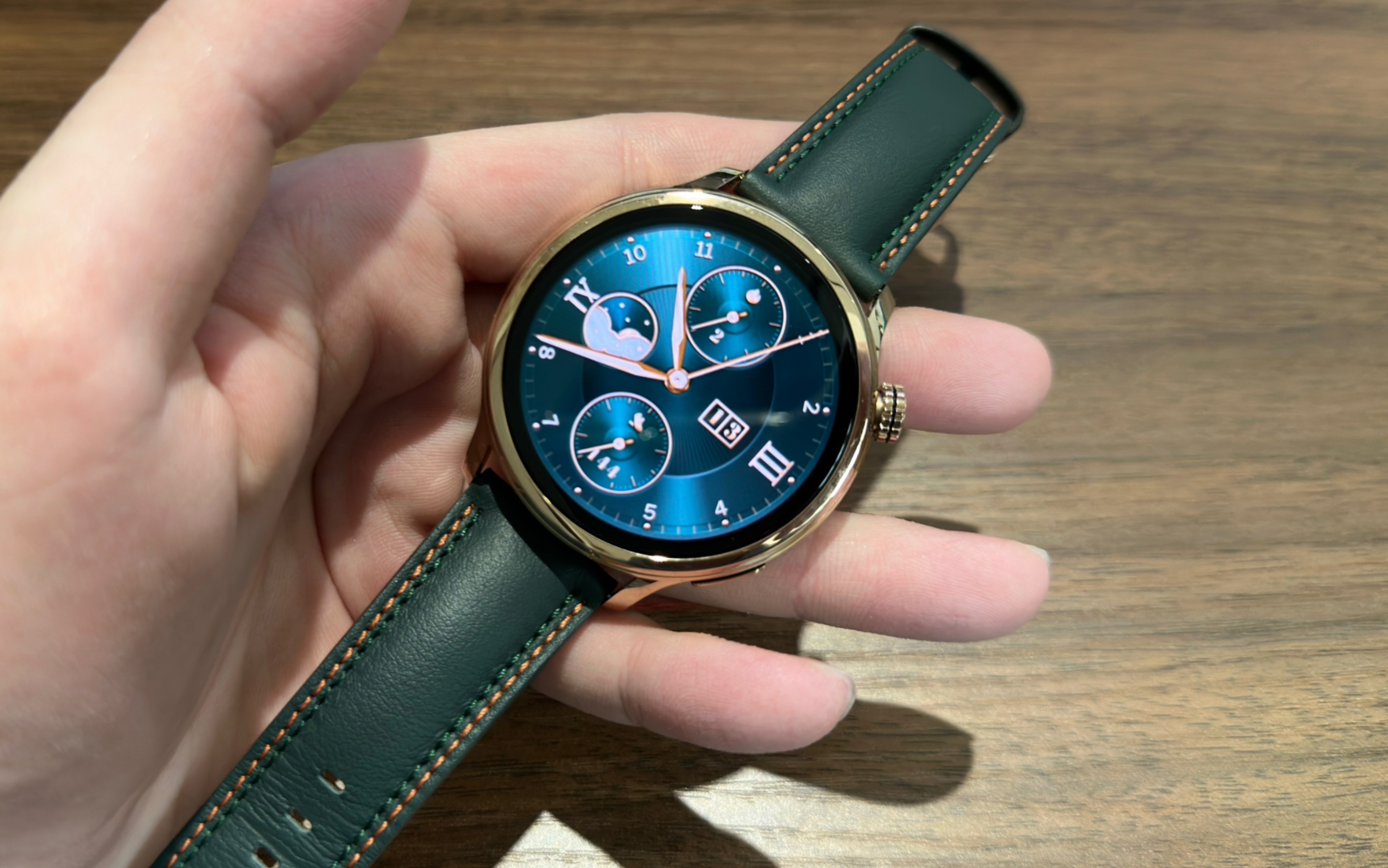 真的好看!荣耀手表4 pro上手体验!