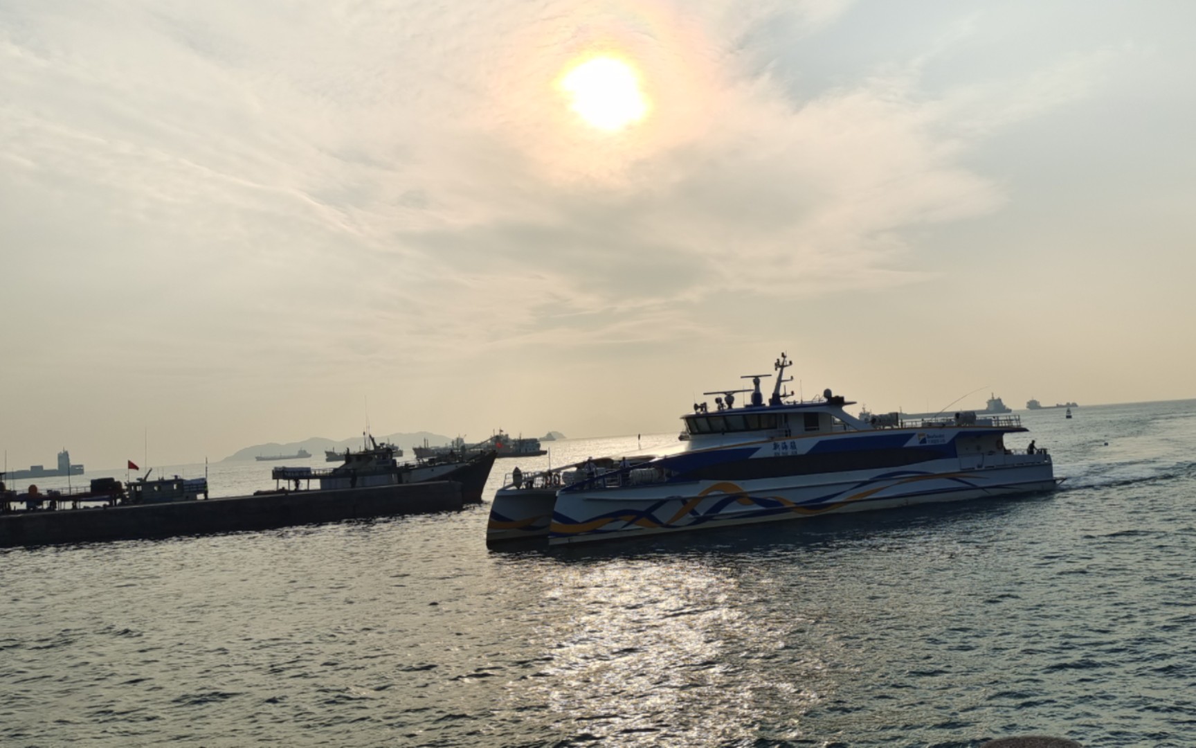 外伶仃岛,12月,香港外面的某个小海岛