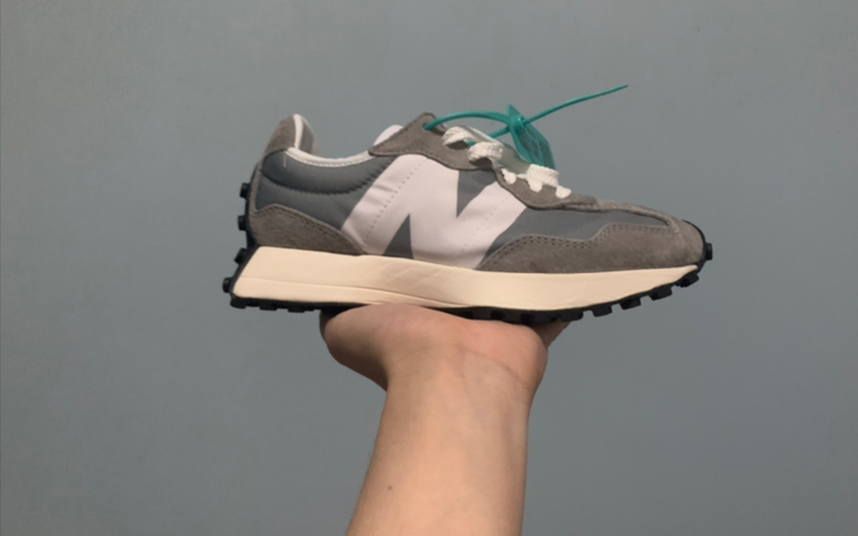 newbalance327元祖灰开箱