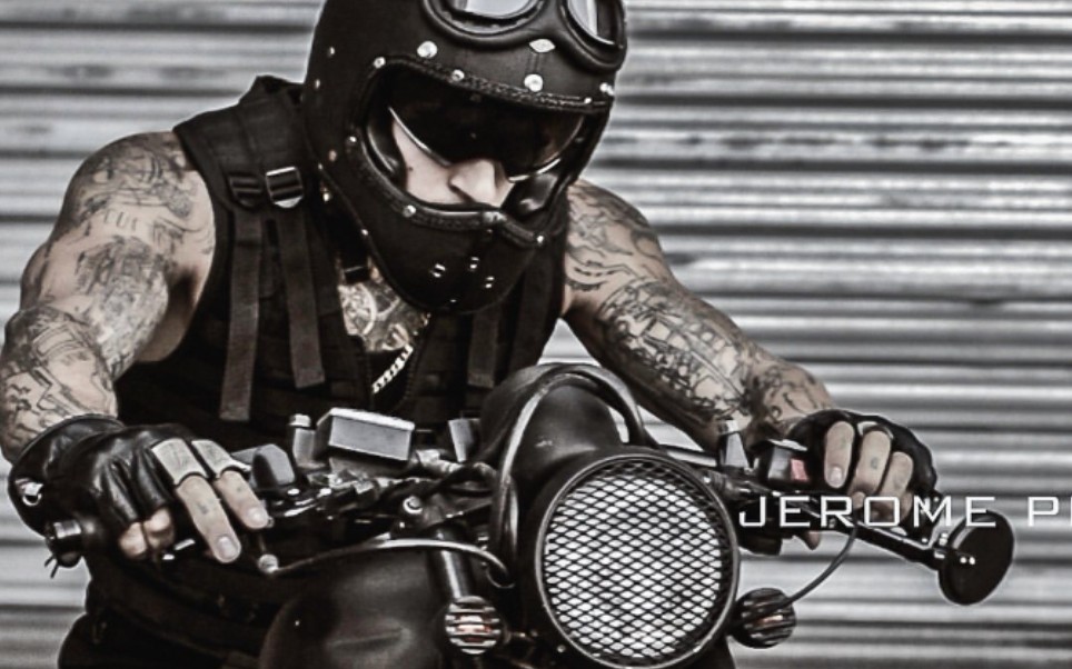 法国健身野兽jerome pina 猛男配机车!