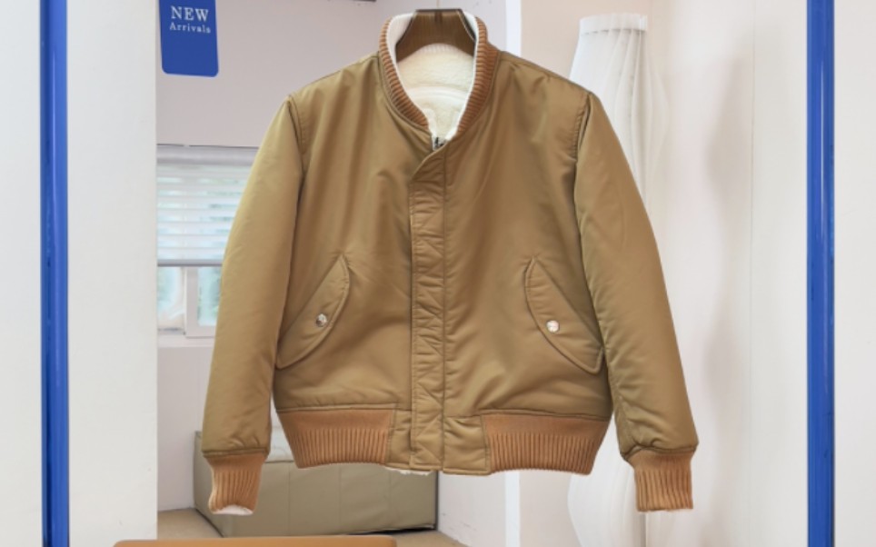 burberry 巴宝莉 2022秋冬新款双面穿飞行员夹克外套羊毛设计棒球服