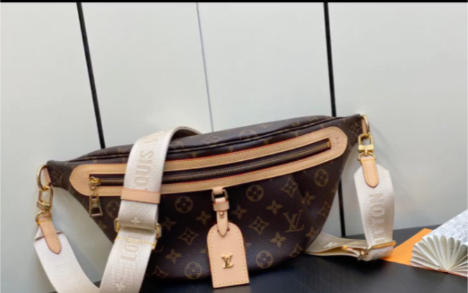 说一下原单lv路易威登m46784老花 胸包腰包系列 最新款老花bumbag腰包