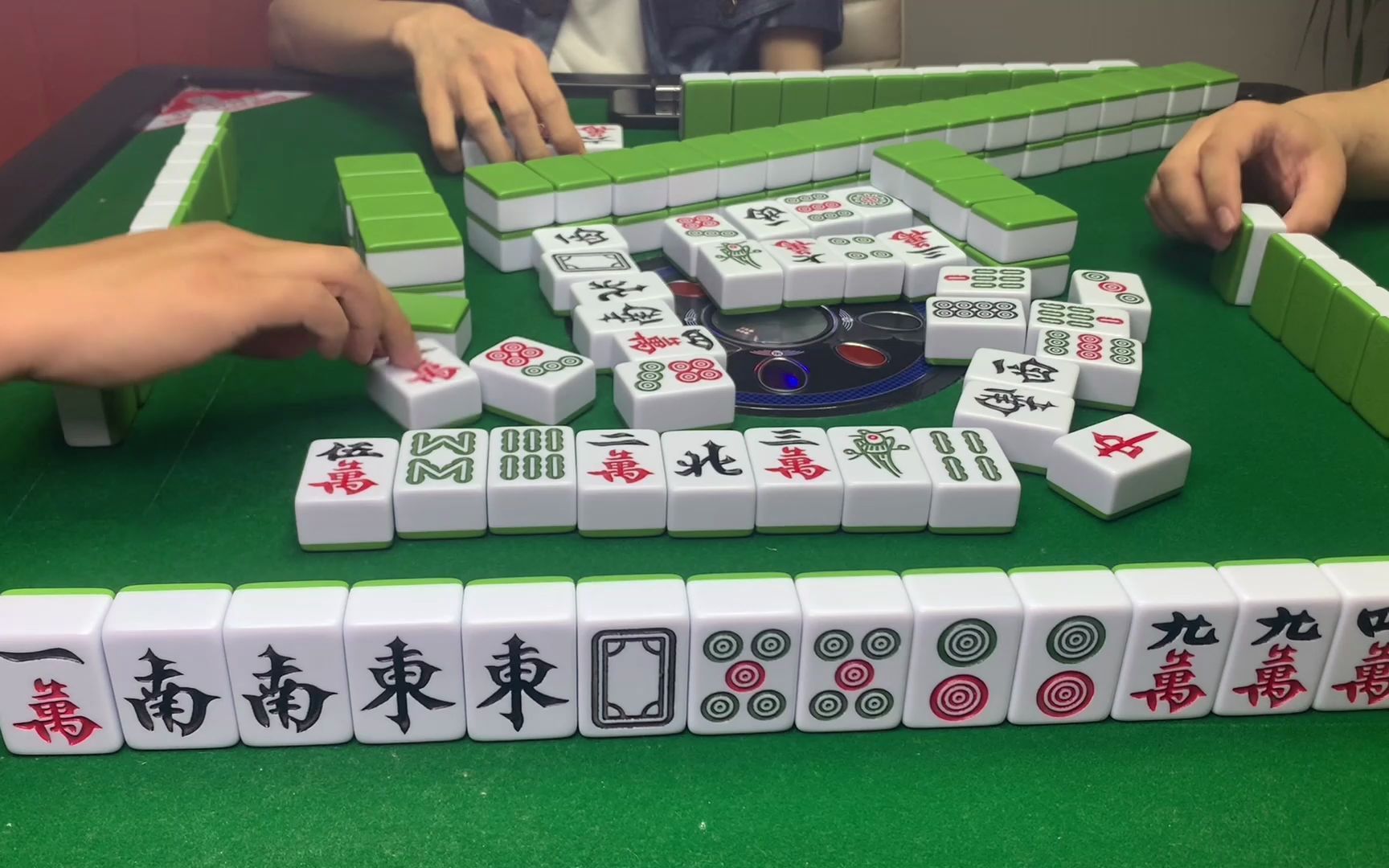 连云港麻将dyg/麻将/七对:十三不靠和七对的选择.