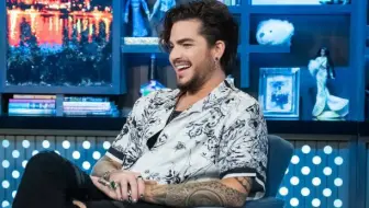 【Adam Lambert】完整版！当爷6.26做客Watch What Happens Live
