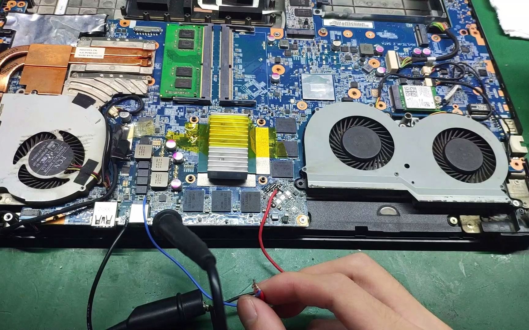 给神舟z7-kp7s1上了个假肢,但是也不能重现战神之威武_哔哩哔哩_bili