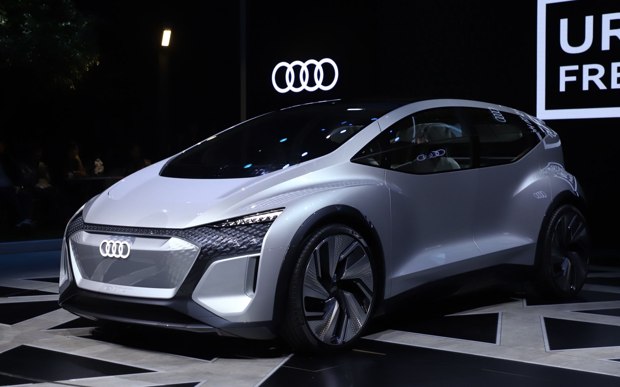 奥迪ai-me concept 概念车,纯电新能源汽车,好不好,喜欢吗?