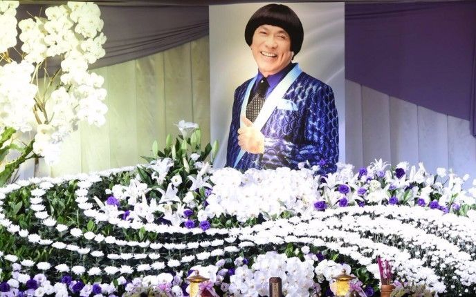 【猪哥亮】告别式:人生最后一场秀 公祭绕行板桥