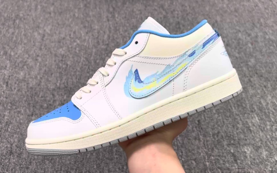 aj1 low低帮 白蓝火焰!货号:fj7219-441!尺码:35.5-45!市售最高品质!